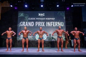 CLASSIC PHYSIQUE НОВИЧКИ